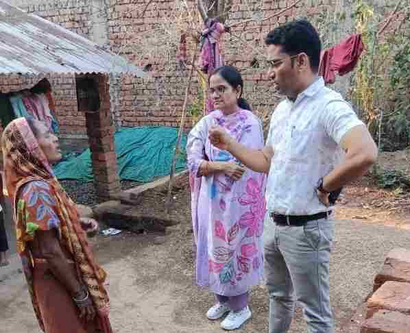प्रधानमंत्री आवास निर्माण में लापरवाही पर हितग्राही के विरुद्ध होगी कुर्की की कार्यवाही