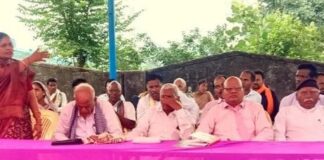 तमनार में गोंड समाज की चिंतन बैठक: विधायक विद्यावती सिदार ने की अध्यक्षता – नहीं बन पाई चुनाव पर सहमति