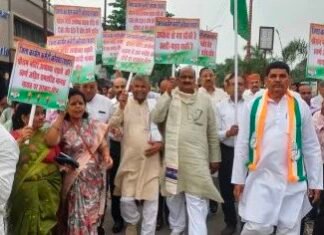 कोरबा में कांग्रेस का प्रदर्शन: अयोध्या राम मंदिर चढ़ावा मामले की निष्पक्ष जांच की मांग