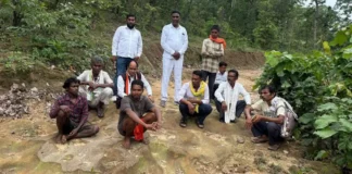 कोरबा के सुदूर गांवों में स्वास्थ्य व्यवस्था का जायजा: जब पगडंडियों से गुजरकर मलेरिया पीड़ितों का हाल जानने पहुंचे विधायक रामपुर विधायक फूलसिंह राठिया का सघन दौरा लेमरू क्षेत्र
