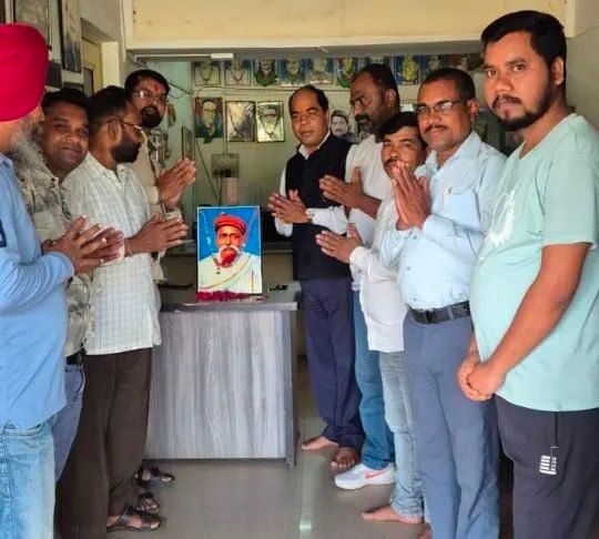 कोरबा में लोकमान्य बाल गंगाधर तिलक की पुण्यतिथि पर श्रद्धांजलि, कांग्रेस नेताओं ने कहा- ‘भारतीय चेतना के जनक’