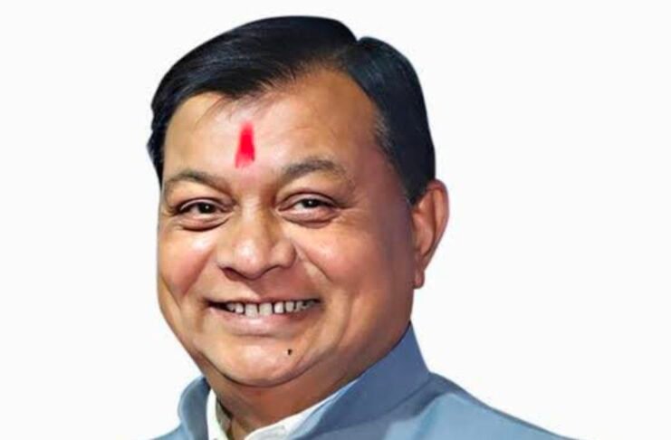 जन्मदिन का जश्न, उद्योग मंत्री का आगमन: जनता के सवाल और बालको की धूल भरी सड़कें