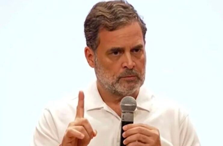छत्तीसगढ़ में ‘वोट चोरी’ का आरोप: राहुल गांधी ने चुनाव आयोग को घेरा